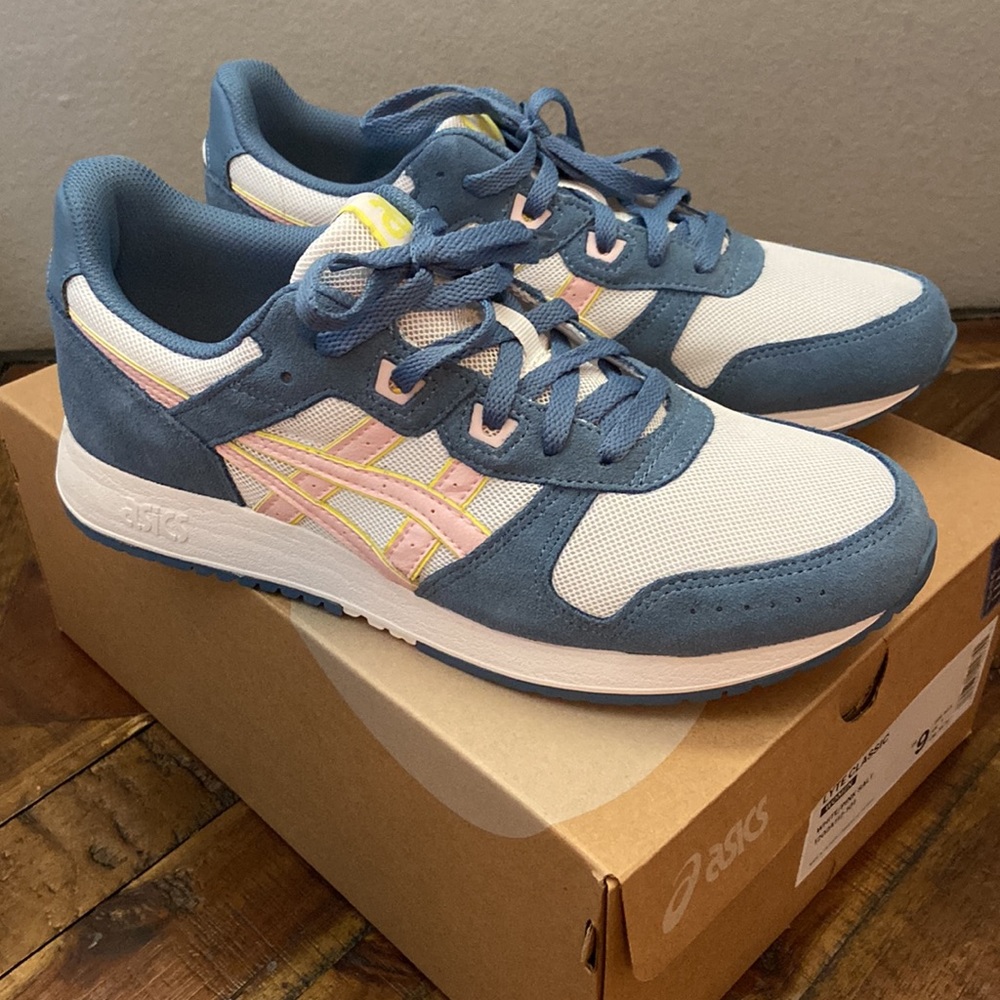 ASICS Lyte Classic Lifestyle Sneaker